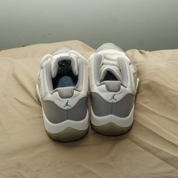 Air Jordan 11 Retro Low Cement Grey White Men's Size 12 AV2187 140 - Picture 5 of 16